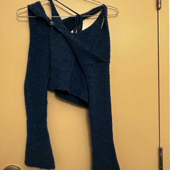 Pain or pleasure blue top - Picture 5 of 5